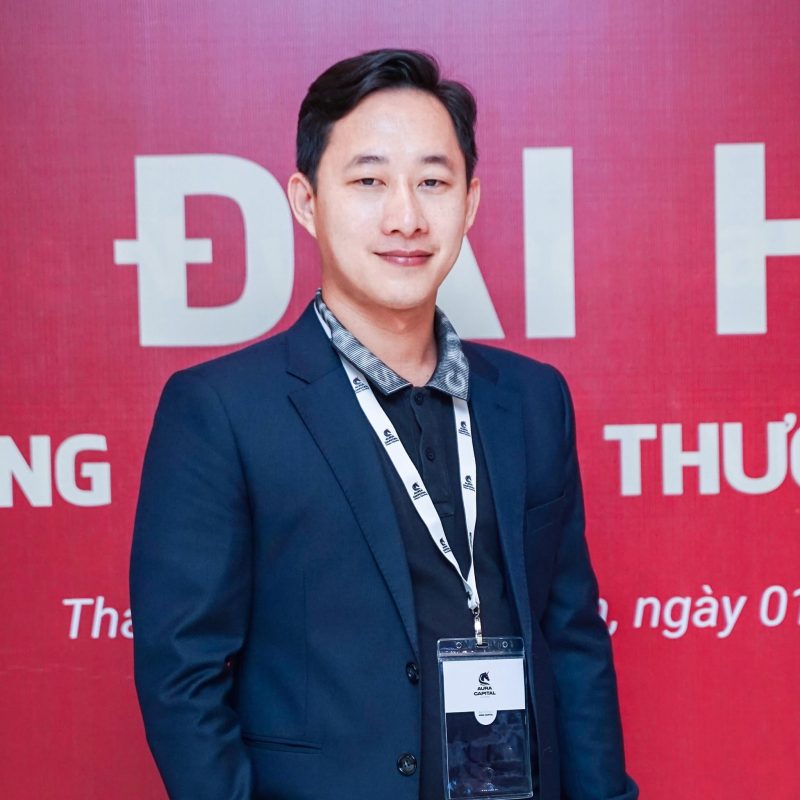 Giảng viên Nguyễn Bá Trung tại một sự kiện doanh nghiệp