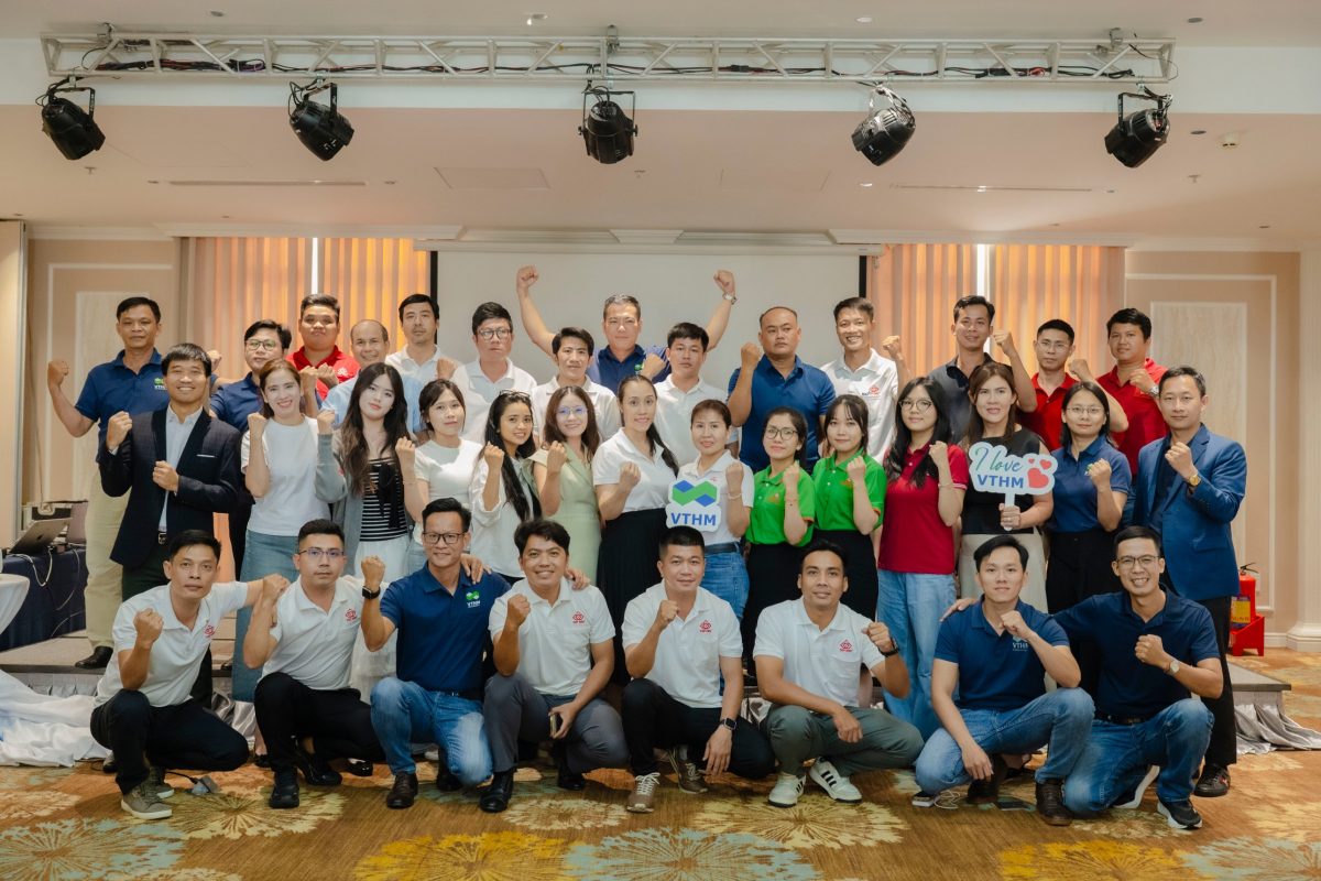 Nhà phân phối VTHM khu vực miền Nam tại workshop TP. Hồ Chí Minh